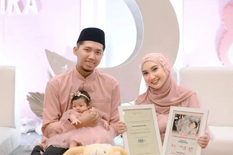 MasyaAllah, senang banget pas pertama kali dapat pesan WhatsApp dari timnya kak Adira, salah sa